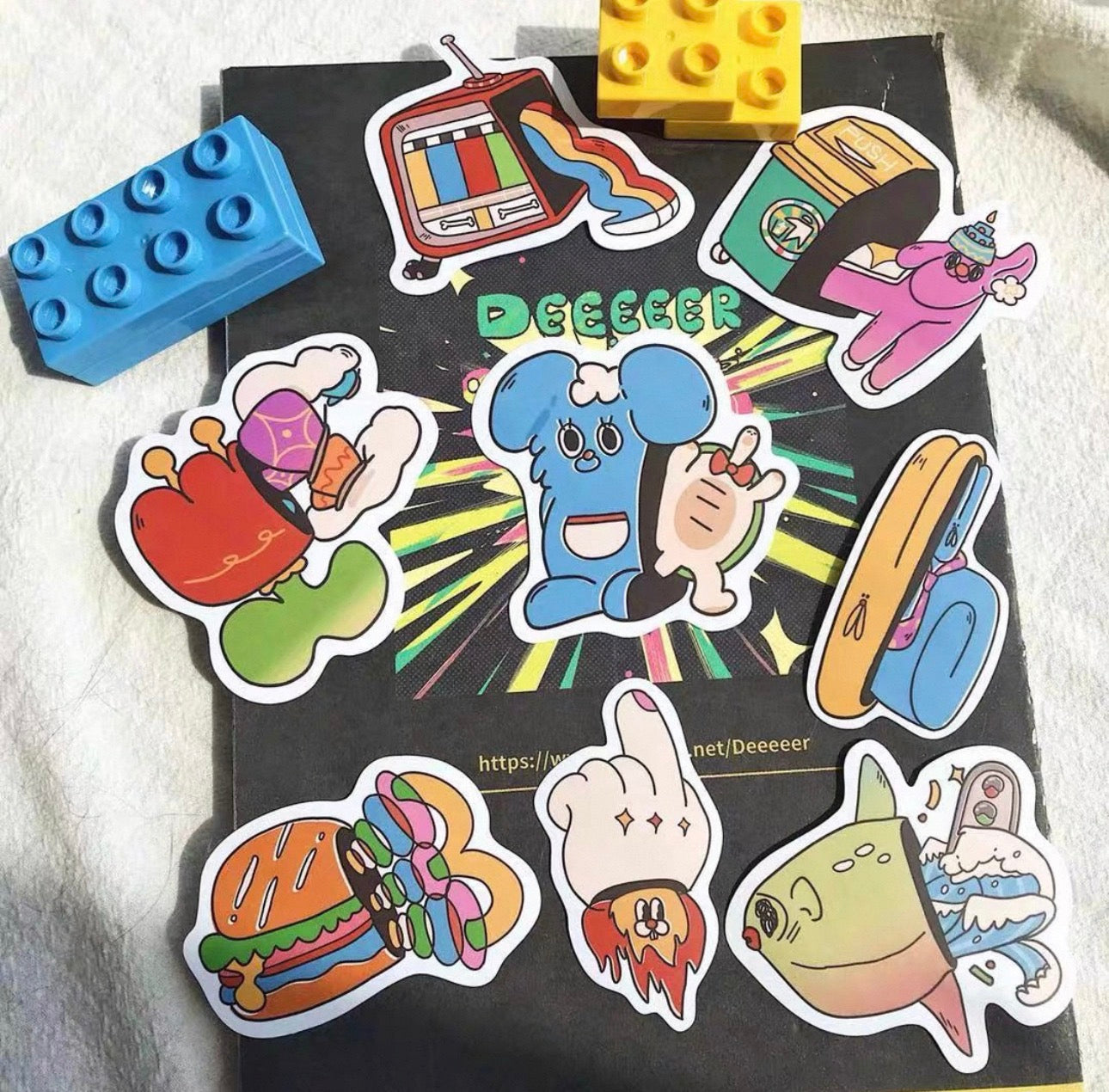 DUSTWO® STICKER SET