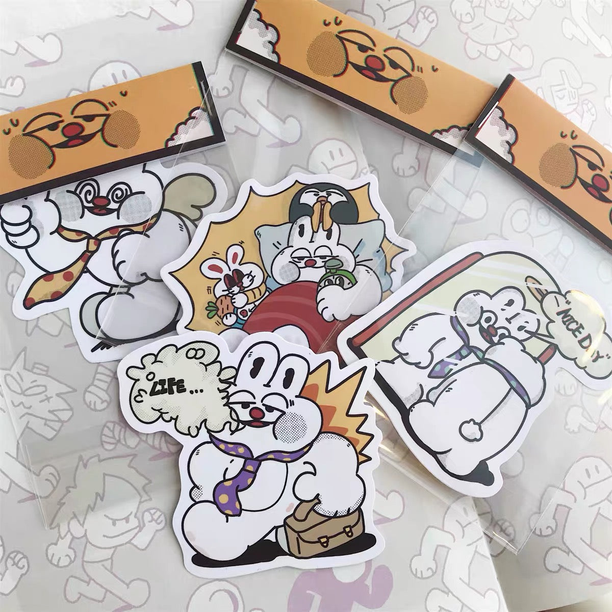 DUSTWO® LARGE STICKERS