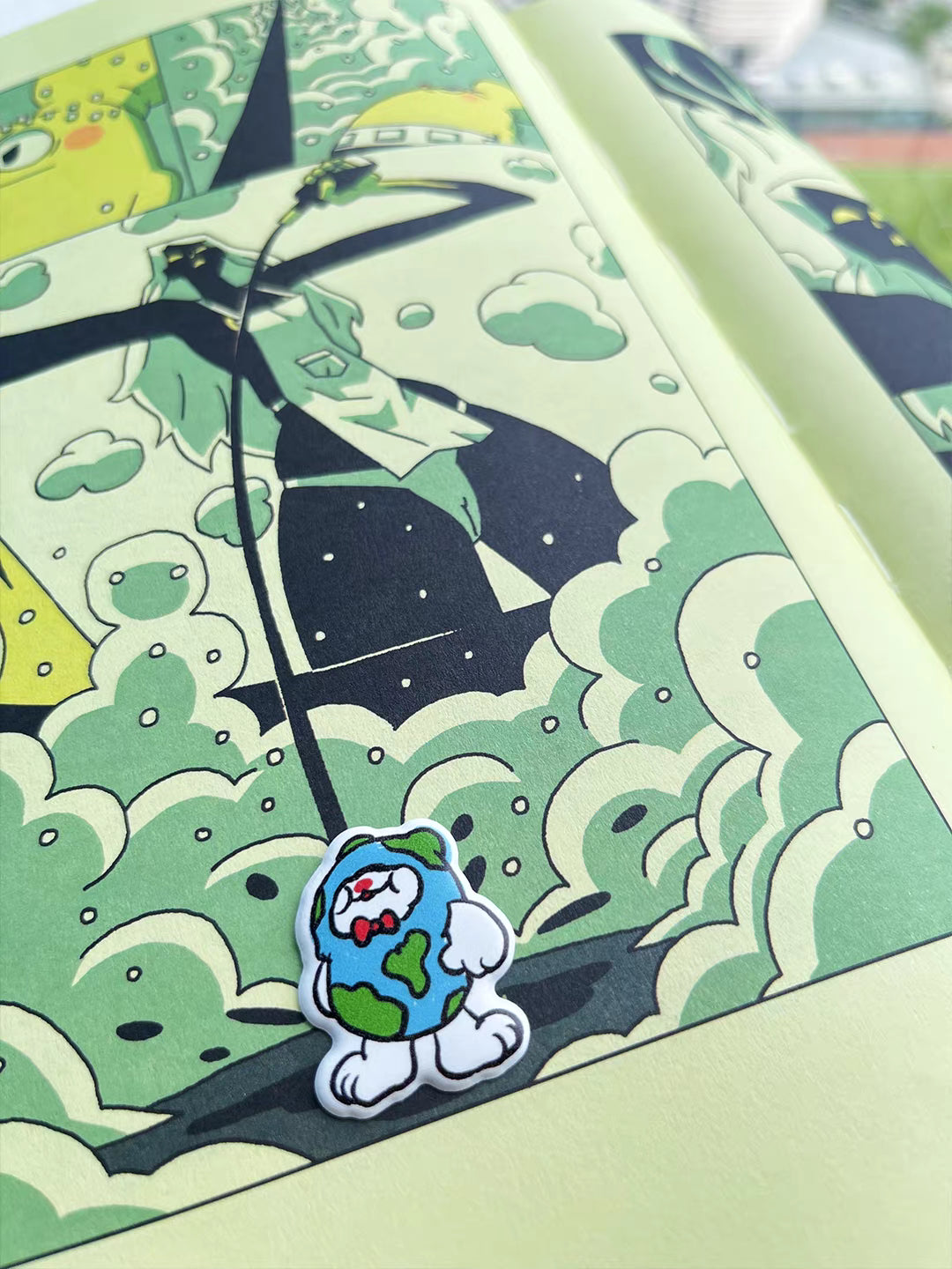 DUSTWO® EARTH BUBBLE STICKERS
