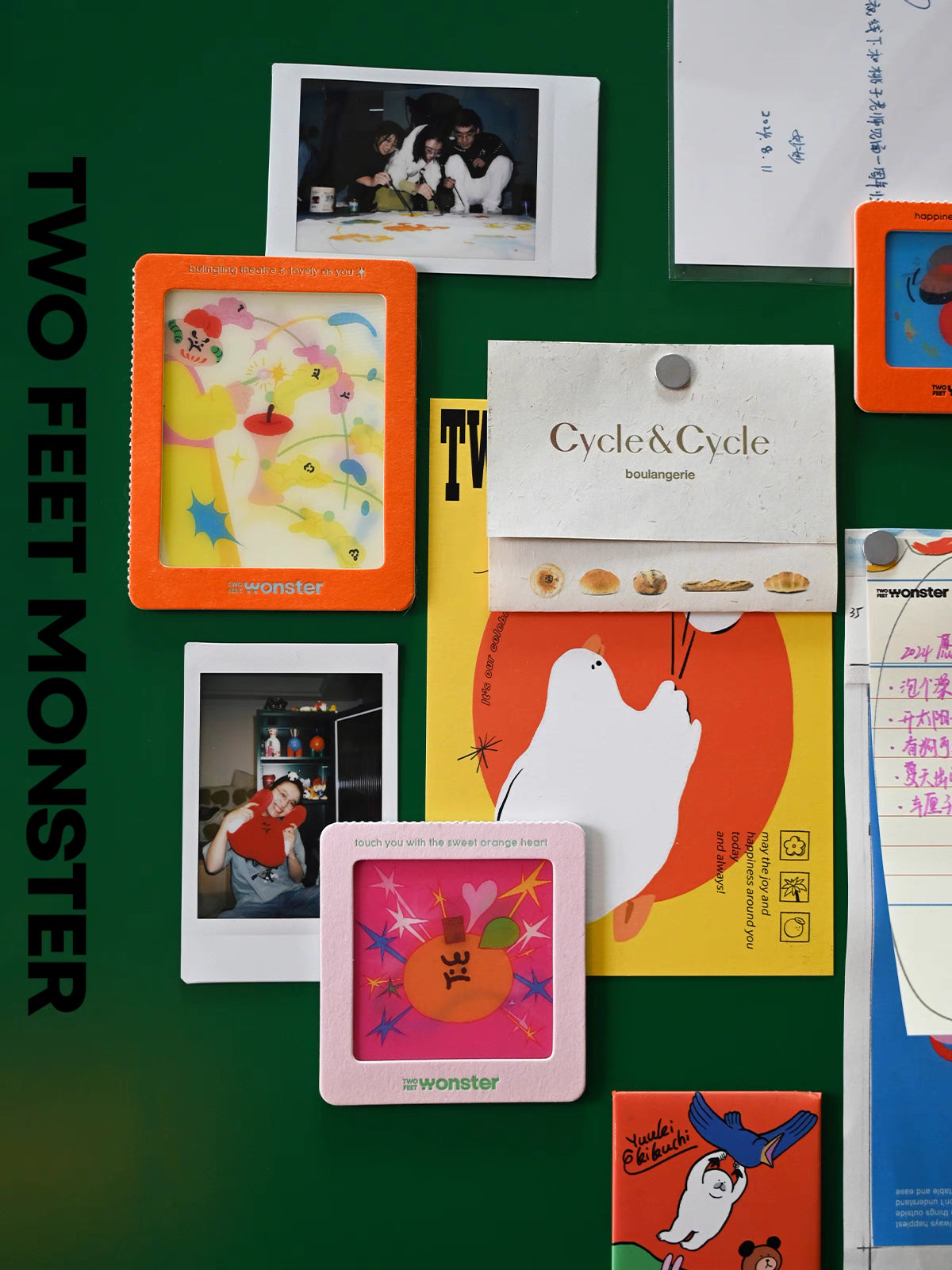 Two Feet Monster® FLIP MAGNET