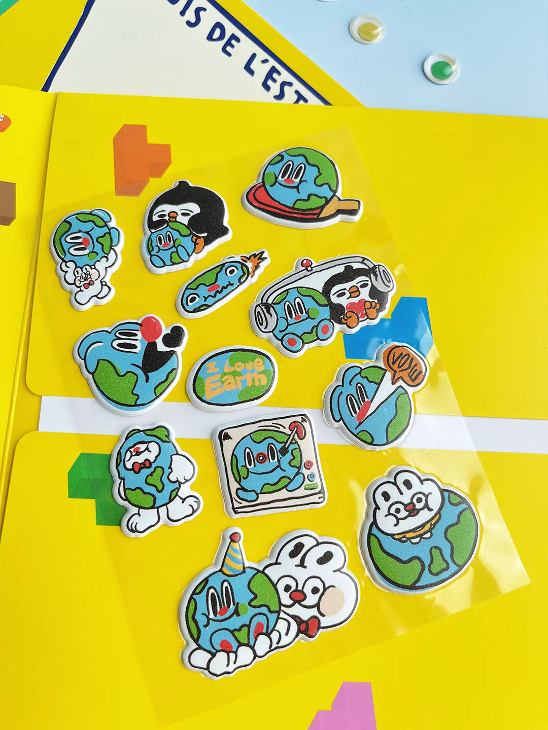 DUSTWO® EARTH BUBBLE STICKERS